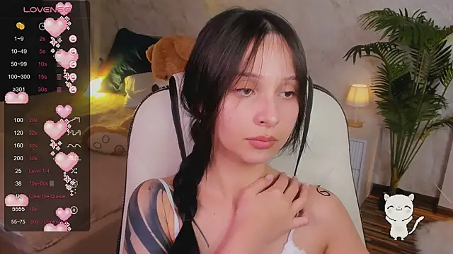 StarlitFairy online show from October 2025 06:16:02 PM
