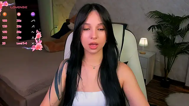 StarlitFairy online show from October 2025 05:21:02 AM