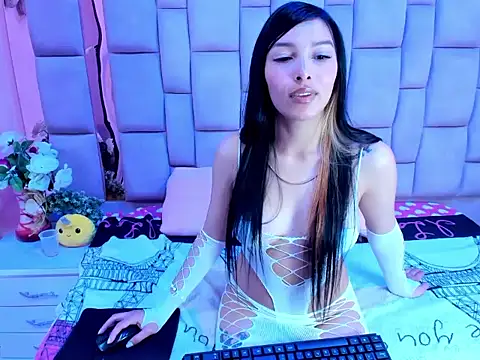 burbuja pink  online show from December 2025 03:56:01 AM