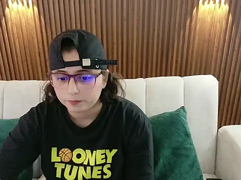 dirty feelena online show from February 2026 05:30:02 PM