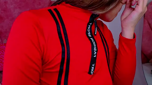 Snapshot of MyApril__ chatting on December 2025 11:36:02 AM MyApril online show from December 2025 11:36:02 AM