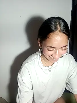 Miia  strog online show from September 2025 11:01:02 AM