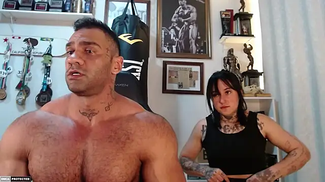 Snapshot of henryhadesflirt chatting on October 2025 11:02:02 PM henryhadesflirt online show from October 2025 11:02:02 PM