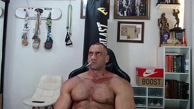 Snapshot of henryhadesflirt chatting on November 2025 01:51:01 PM henryhadesflirt online show from November 2025 01:51:01 PM