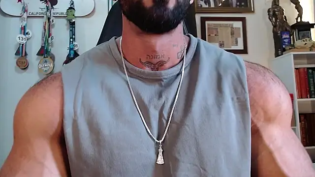 henryhadesflirt online show from March 2026 07:10:01 PM