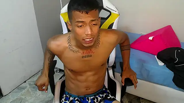 Nando coll online show from November 2025 06:18:02 PM