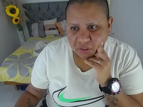 Snapshot of hotlesby_valery chatting on November 2025 12:04:01 PM hotlesby valery online show from November 2025 12:04:01 PM