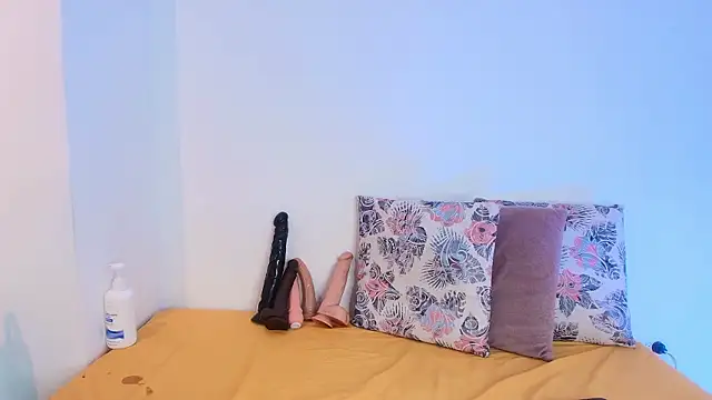 SaraGuzmann online show from March 2026 08:09:01 PM