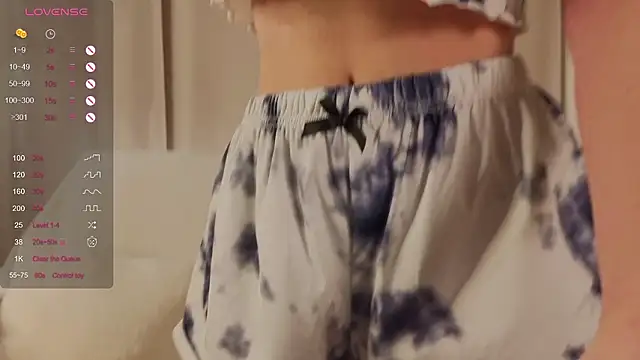 blooming rosee online show from February 2026 10:32:01 PM