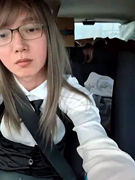 takusaki223 online show from March 2026 07:46:02 AM