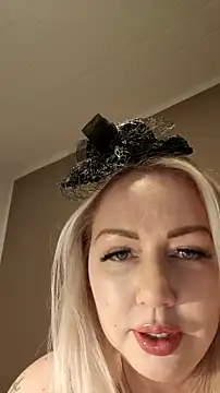 MarinaMargo online show from January 2026 12:25:02 AM