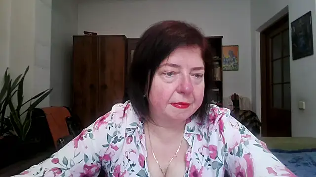 Violet Pulse online show from April 2026 01:01:01 PM