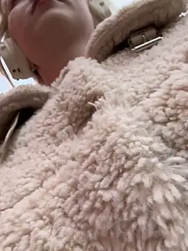 Snapshot of RonnieKiss chatting on October 2025 05:22:01 AM RonnieKiss online show from October 2025 05:22:01 AM