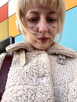 Snapshot of RonnieKiss chatting on November 2025 05:31:01 AM RonnieKiss online show from November 2025 05:31:01 AM