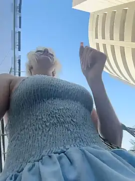 RonnieKiss online show from March 2026 09:39:02 AM