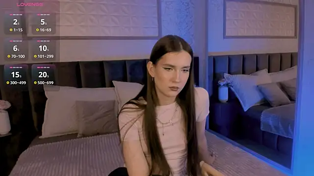 babyy gloria online show from November 2025 01:53:02 PM