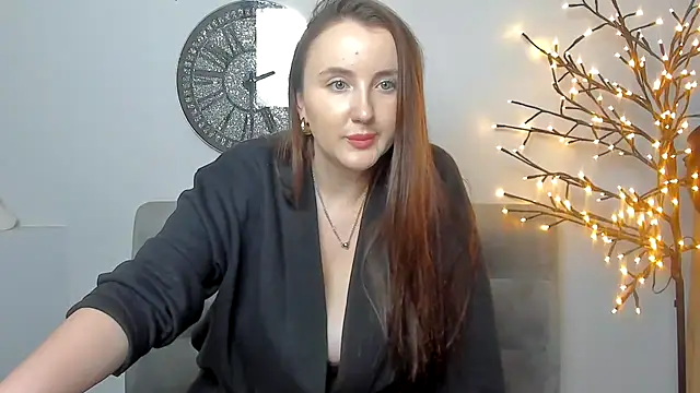 LilaWinks online show from December 2025 01:17:01 PM