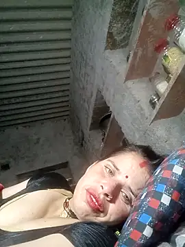 Snapshot of M-Kajal456 chatting on November 2025 08:22:02 PM M-Kajal456 online show from November 2025 08:22:02 PM