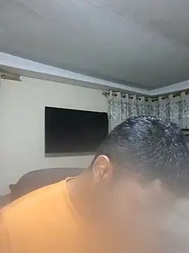 Snapshot of kingVibeX chatting on September 2025 11:41:01 PM kingVibeX online show from September 2025 11:41:01 PM