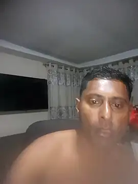 Snapshot of kingVibeX chatting on October 2025 08:06:02 PM kingVibeX online show from October 2025 08:06:02 PM