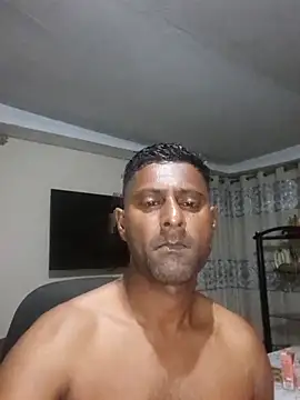 Snapshot of kingVibeX chatting on November 2025 09:08:01 PM kingVibeX online show from November 2025 09:08:01 PM