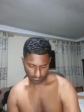 Snapshot of kingVibeX chatting on November 2025 08:00:01 PM kingVibeX online show from November 2025 08:00:01 PM