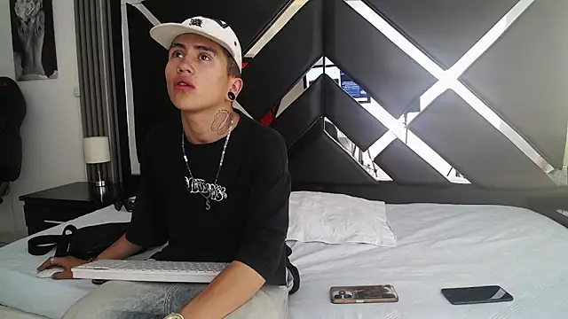 oblivionlove online show from March 2026 02:45:01 PM