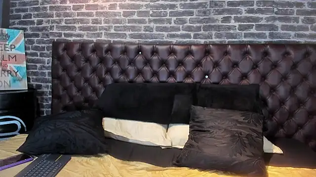 Snapshot of Meli28_ chatting on September 2025 02:10:01 PM Meli28  online show from September 2025 02:10:01 PM