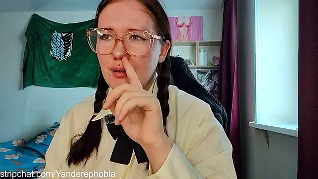 Snapshot of yanderephobia chatting on November 2025 11:40:01 PM yanderephobia online show from November 2025 11:40:01 PM