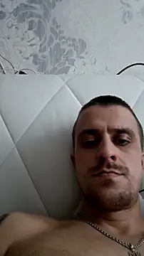 Snapshot of Adidas7217 chatting on January 2026 01:37:02 PM Adidas7217 online show from January 2026 01:37:02 PM