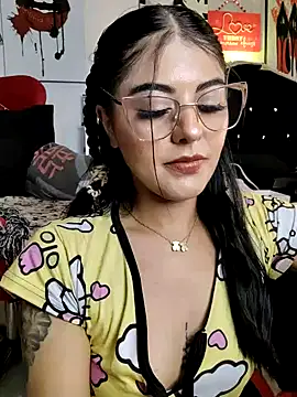 ValeNiitaLuv online show from February 2026 06:32:01 AM