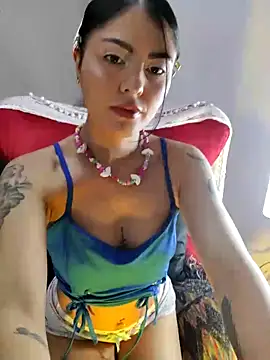 Snapshot of ValeNiitaLuv chatting on June 2026 09:52:01 AM ValeNiitaLuv online show from June 2026 09:52:01 AM