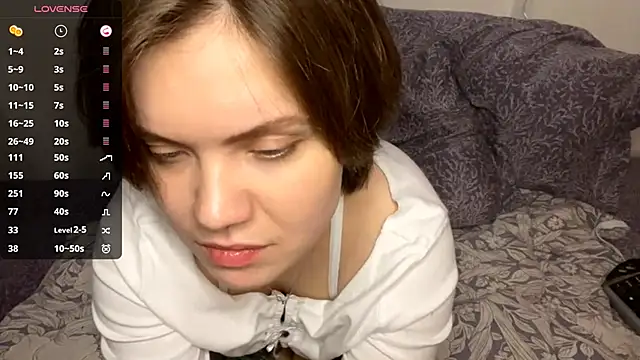 SabrinaFolts online show from November 2025 05:12:01 PM