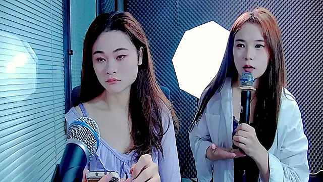 Snapshot of YY-27 chatting on September 2025 10:07:02 AM YY-27 online show from September 2025 10:07:02 AM