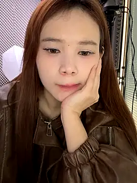 Snapshot of YY-27 chatting on November 2025 05:40:01 AM YY-27 online show from November 2025 05:40:01 AM