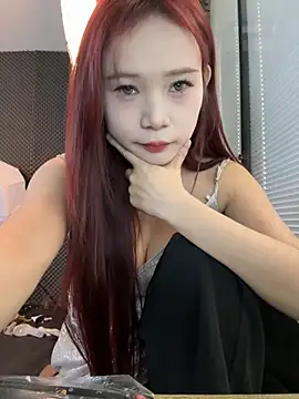 Snapshot of YY-27 chatting on November 2025 04:29:02 AM YY-27 online show from November 2025 04:29:02 AM