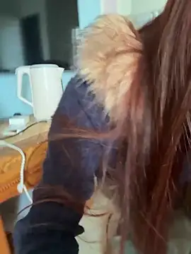 Snapshot of YY-27 chatting on December 2025 05:15:02 AM YY-27 online show from December 2025 05:15:02 AM