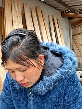 diamond-- online show from December 2025 06:00:01 AM