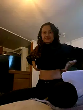 Snapshot of Camila_Nyx chatting on November 2025 09:25:02 PM Camila Nyx online show from November 2025 09:25:02 PM