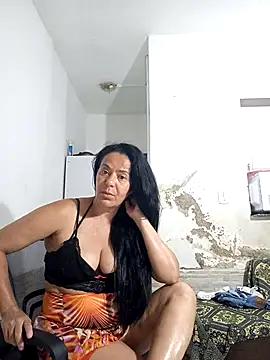 lucineia7 online show from December 2025 11:23:01 PM