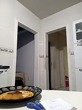 lucineia7 online show from February 2026 09:29:01 PM