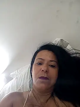 lucineia7 online show from April 2026 08:04:02 AM