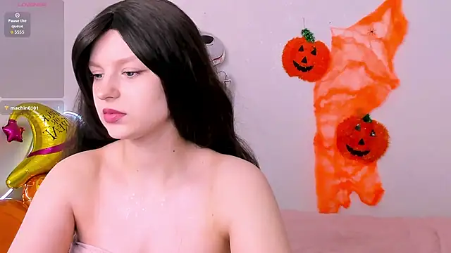 Snapshot of AishaAysitt chatting on October 2025 03:23:02 AM AishaAysitt online show from October 2025 03:23:02 AM