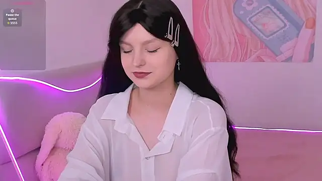 Snapshot of AishaAysitt chatting on December 2025 09:14:01 AM AishaAysitt online show from December 2025 09:14:01 AM