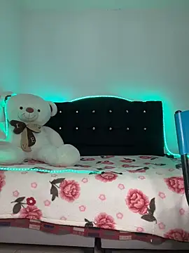 Snapshot of Linda_rouse chatting on December 2025 09:24:02 PM Linda rouse online show from December 2025 09:24:02 PM