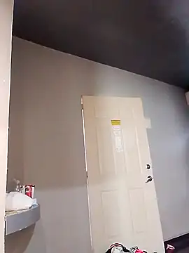 Snapshot of transreyna chatting on February 2025 03:32:02 PM transreyna online show from February 2025 03:32:02 PM