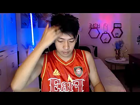 Snapshot of niel_cumshow chatting on February 2026 09:10:02 PM niel cumshow online show from February 2026 09:10:02 PM