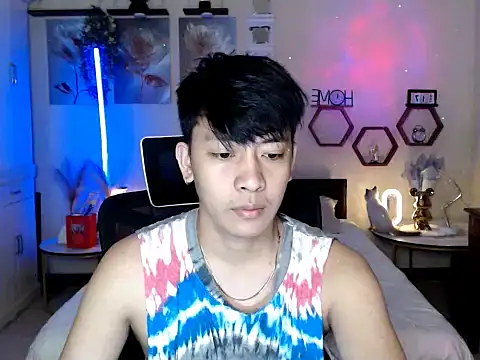Snapshot of niel_cumshow chatting on February 2026 10:06:02 PM niel cumshow online show from February 2026 10:06:02 PM