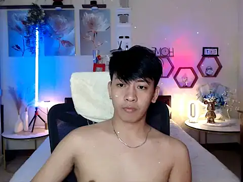 Snapshot of niel_cumshow chatting on February 2026 04:38:02 PM niel cumshow online show from February 2026 04:38:02 PM