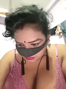 Snapshot of Deborbhavi222 chatting on May 2026 06:16:02 PM Deborbhavi222 online show from May 2026 06:16:02 PM